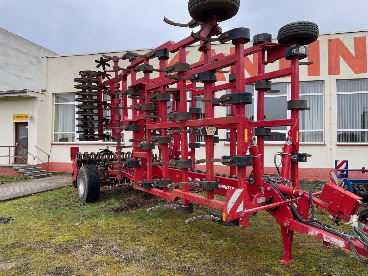 Horsch Tiger 8 XL - Культиватор: фото 1 Horsch Tiger 8 XL - Культиватор: фото 1