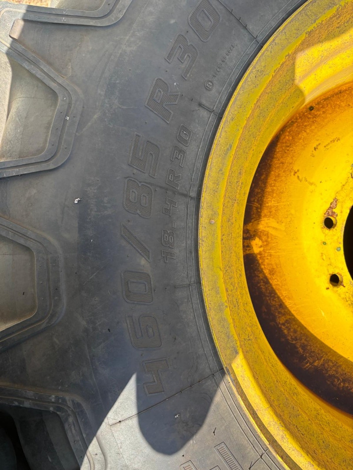 John Deere 6190R - Трактор: фото 3 John Deere 6190R - Трактор: фото 3