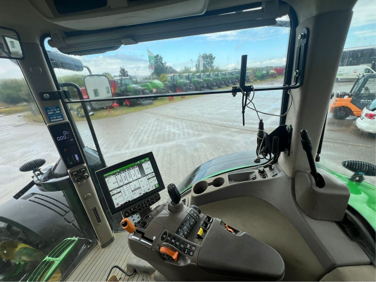 John Deere 7290R - Трактор: фото 2 John Deere 7290R - Трактор: фото 2