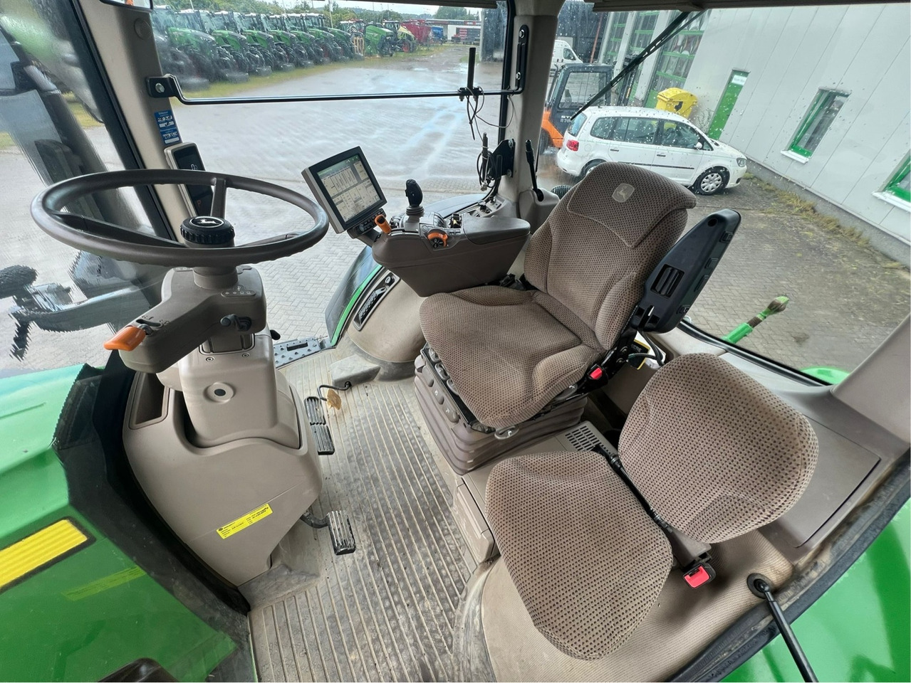 John Deere 7290R - Трактор: фото 3 John Deere 7290R - Трактор: фото 3