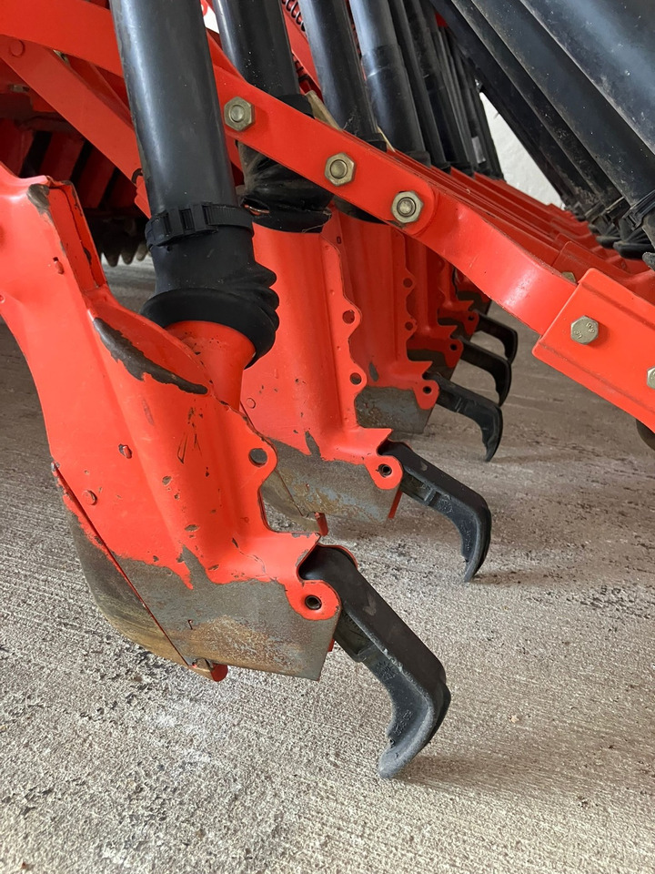 Kuhn Drillmaschinen - Сеялка: фото 5 Kuhn Drillmaschinen - Сеялка: фото 5