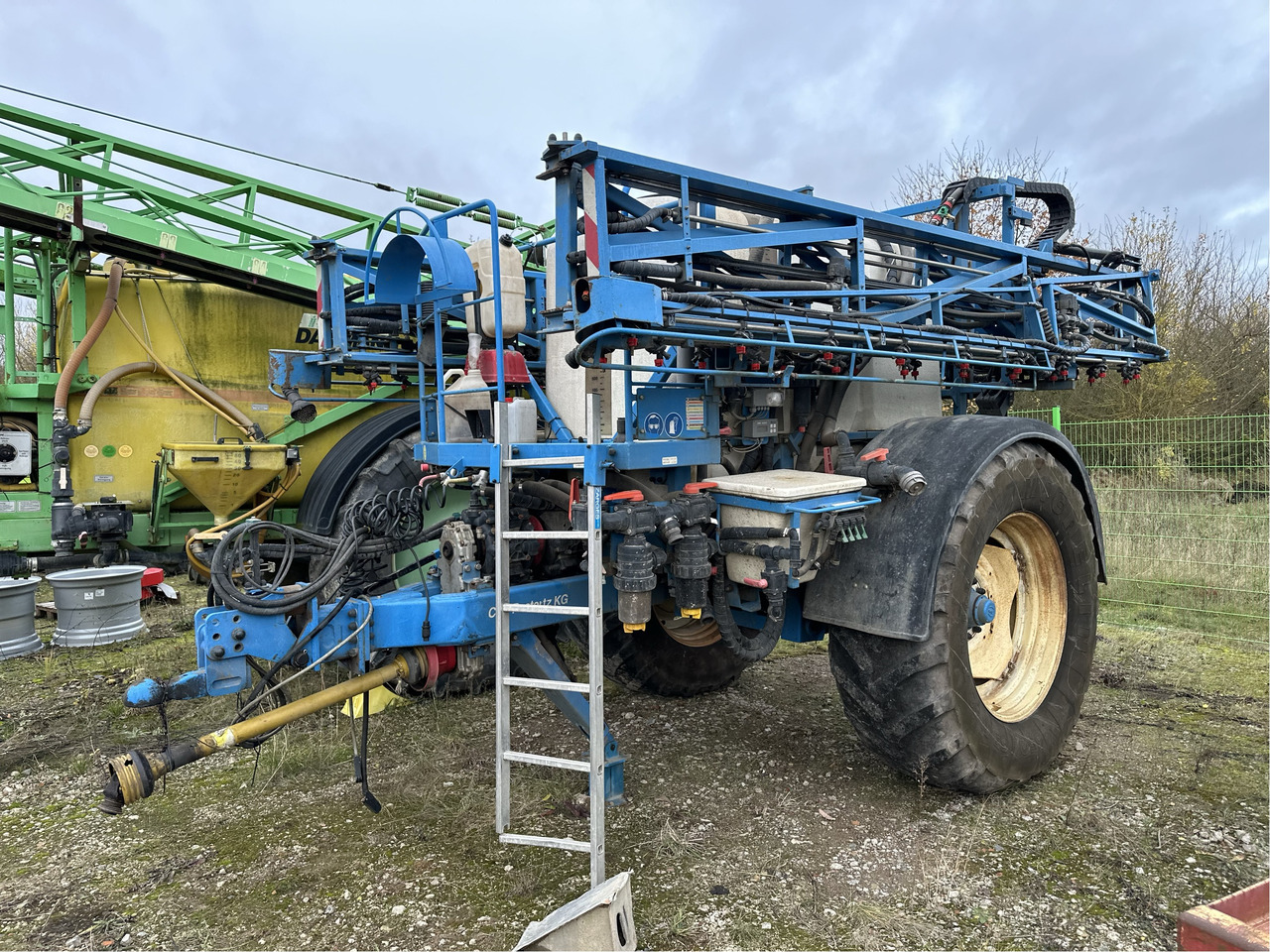 Lemken Anhängespritze 30/27 - Навесной опрыскиватель: фото 1 Lemken Anhängespritze 30/27 - Навесной опрыскиватель: фото 1