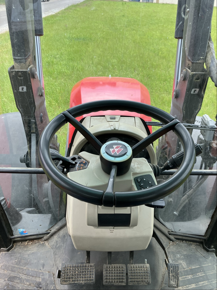 Massey Ferguson 6716 S Dyna 6 - Трактор: фото 3 Massey Ferguson 6716 S Dyna 6 - Трактор: фото 3