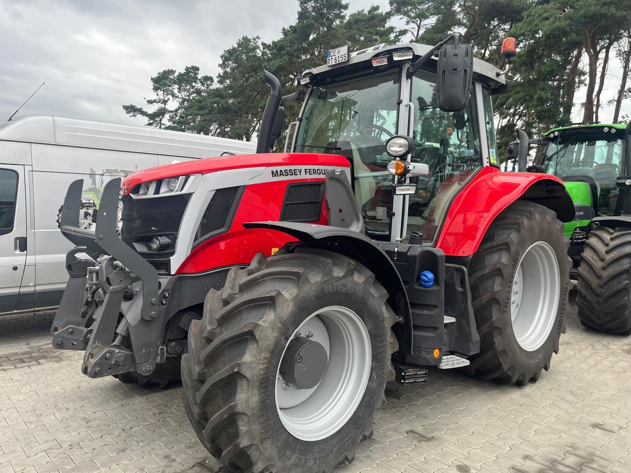 Massey Ferguson 6S.155 Dyna-VT EXCLUSIVE - Трактор: фото 1 Massey Ferguson 6S.155 Dyna-VT EXCLUSIVE - Трактор: фото 1