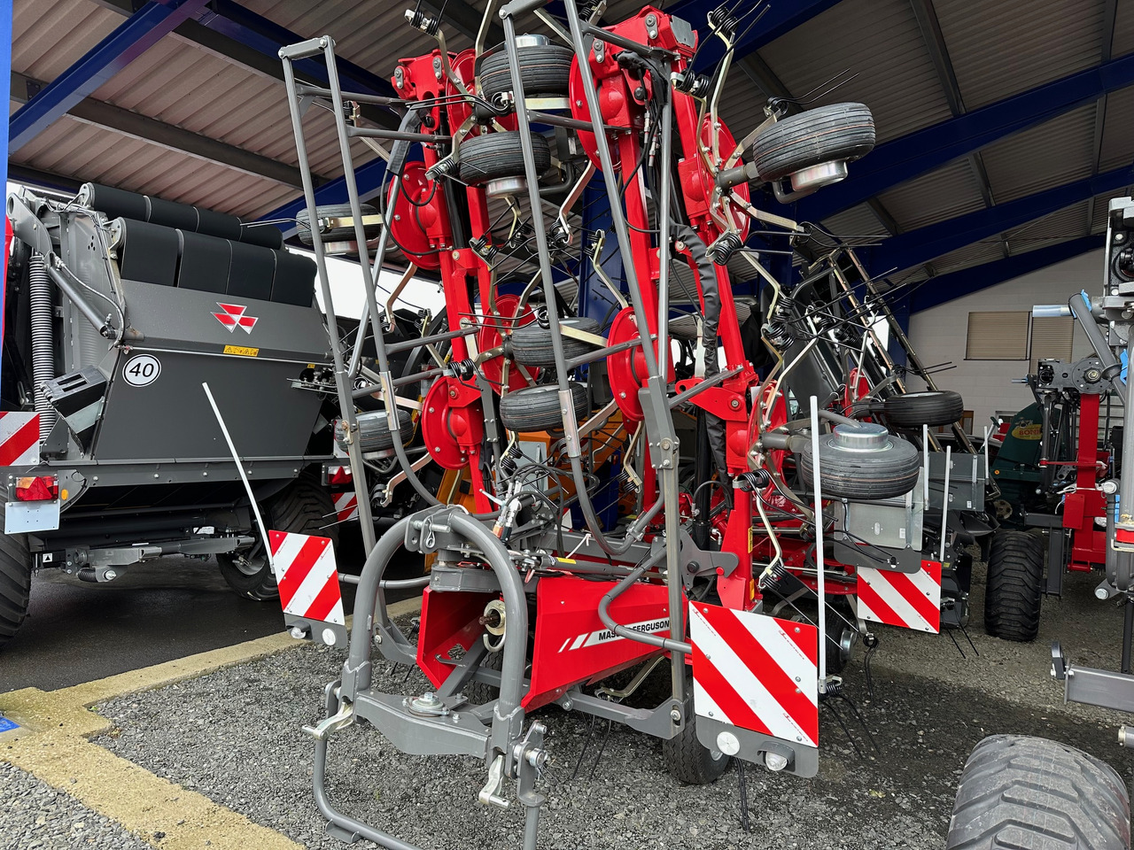 Massey Ferguson TD 1110 DN - Сеноворошилка: фото 1 Massey Ferguson TD 1110 DN - Сеноворошилка: фото 1