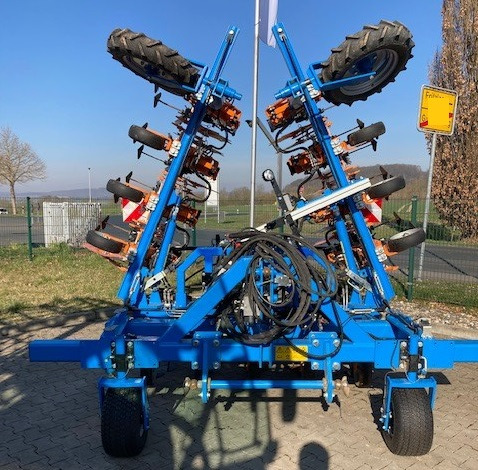 Новый Свеклоуборочный комбайн Schmotzer KPP FH 12*45: фото 12 Новый Свеклоуборочный комбайн Schmotzer KPP FH 12*45: фото 12