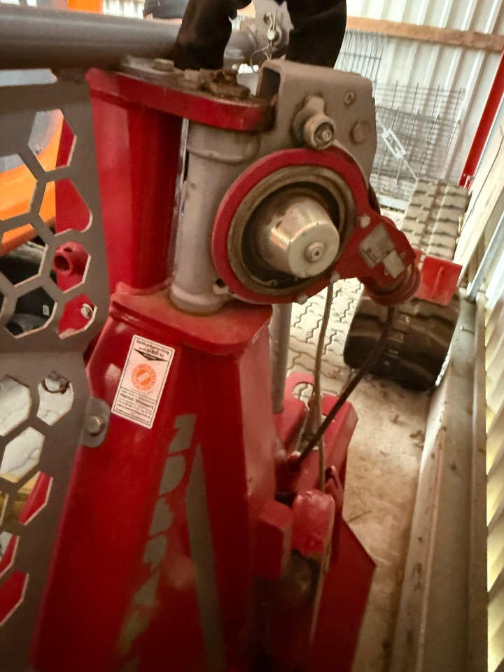 Taifun Seilwinde mit Teleskopausschub - Кран: фото 2 Taifun Seilwinde mit Teleskopausschub - Кран: фото 2