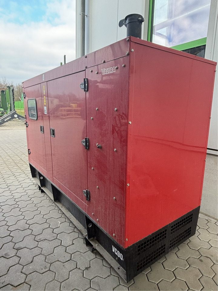 Valtra Diesel-Generator VG90 - Инструмент/ Оборудование: фото 3 Valtra Diesel-Generator VG90 - Инструмент/ Оборудование: фото 3