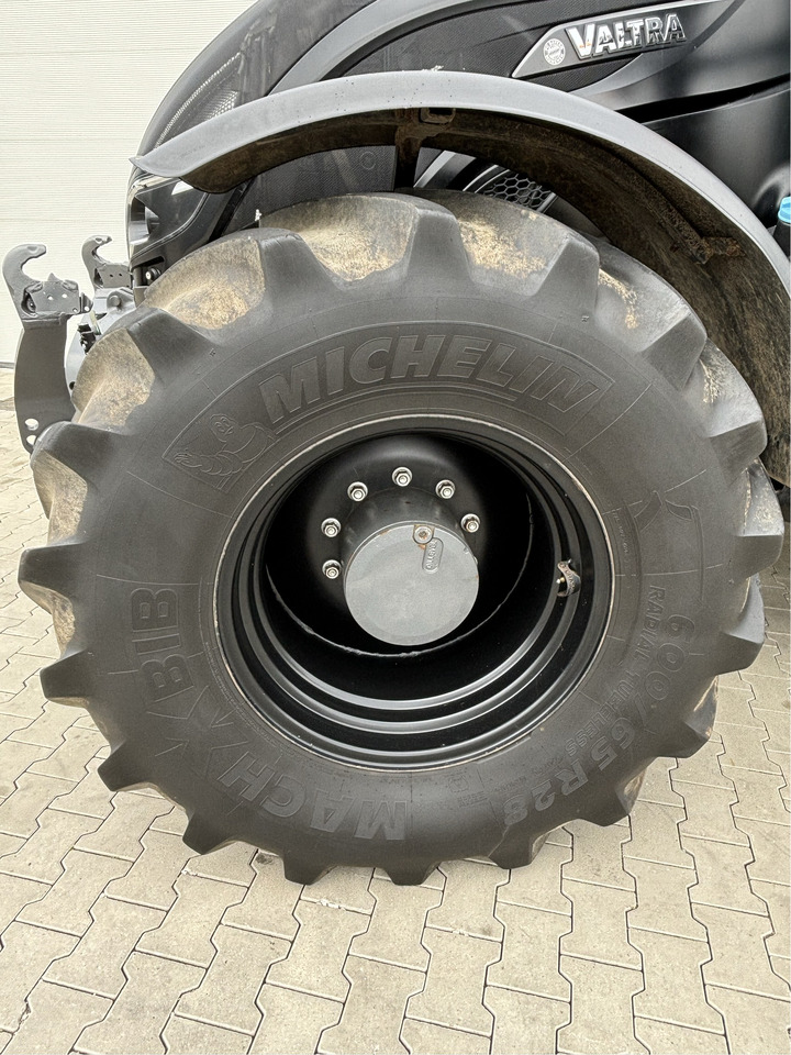 Valtra T 254 V Smart Touch MR19 - Трактор: фото 5 Valtra T 254 V Smart Touch MR19 - Трактор: фото 5