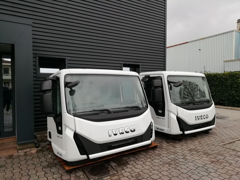 Iveco EUROCARGO Euro 6 - Кабина и интерьер для Грузовиков: фото 2 Iveco EUROCARGO Euro 6 - Кабина и интерьер для Грузовиков: фото 2