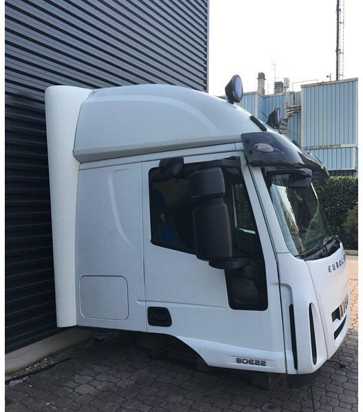 Iveco Eurocargo Euro 5 - Кабина и интерьер для Грузовиков: фото 3 Iveco Eurocargo Euro 5 - Кабина и интерьер для Грузовиков: фото 3
