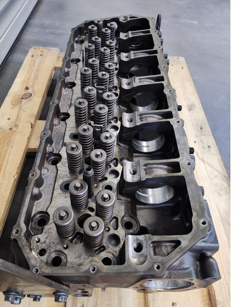 Iveco STRALIS F3GFE611 CURSOR 11 460 480hp EURO 6 - Блок цилиндров для Грузовиков: фото 4 Iveco STRALIS F3GFE611 CURSOR 11 460 480hp EURO 6 - Блок цилиндров для Грузовиков: фото 4