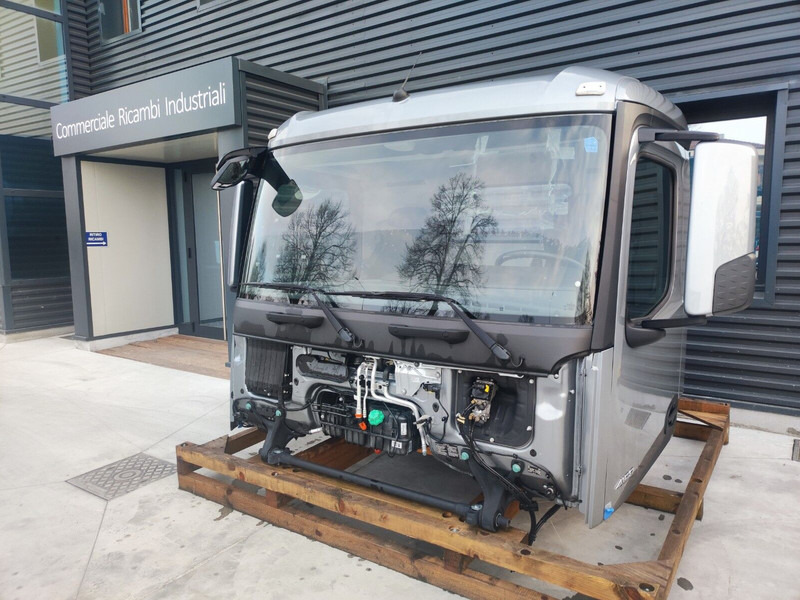 Mercedes-Benz AROCS ANTOS S TYPE 170mm ENGINE TUNNEL - Кабина и интерьер для Грузовиков: фото 5 Mercedes-Benz AROCS ANTOS S TYPE 170mm ENGINE TUNNEL - Кабина и интерьер для Грузовиков: фото 5