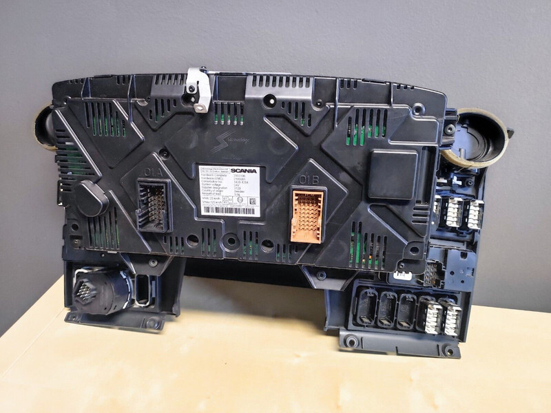 Scania EURO 6 - Приборная панель для Грузовиков: фото 2 Scania EURO 6 - Приборная панель для Грузовиков: фото 2