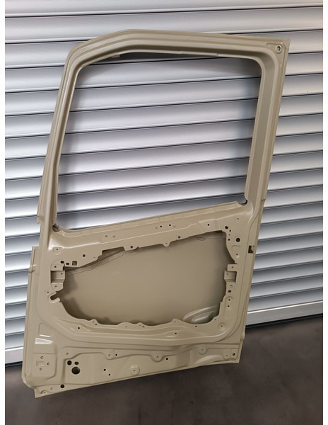 Volvo RH - DX - Дверь и запчасти для Грузовиков: фото 5 Volvo RH - DX - Дверь и запчасти для Грузовиков: фото 5