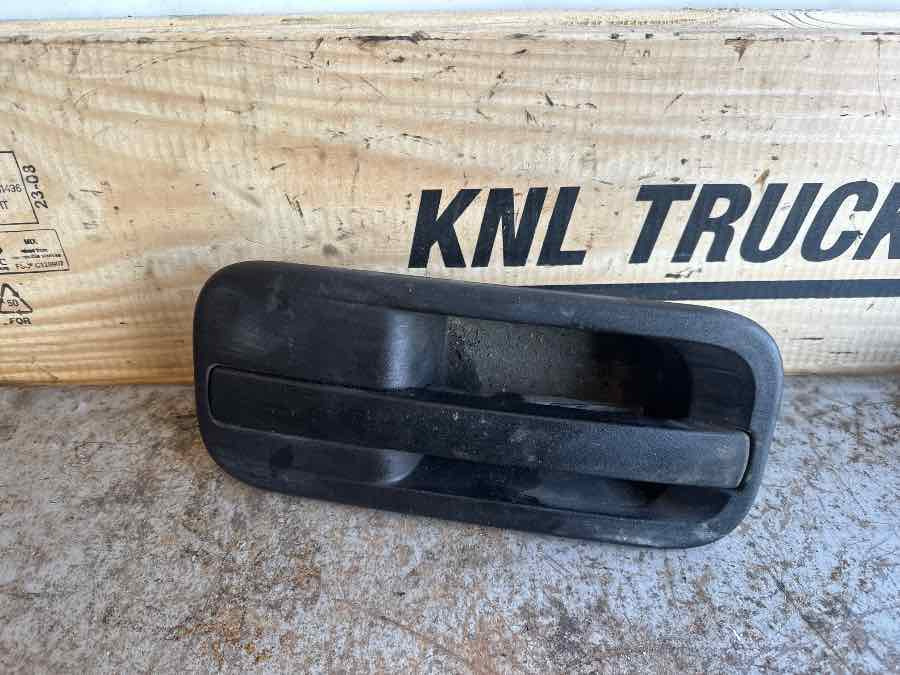 DAF DOOR HANDLE RIGHT 1872763 - Кабина и интерьер для Грузовиков: фото 1 DAF DOOR HANDLE RIGHT 1872763 - Кабина и интерьер для Грузовиков: фото 1