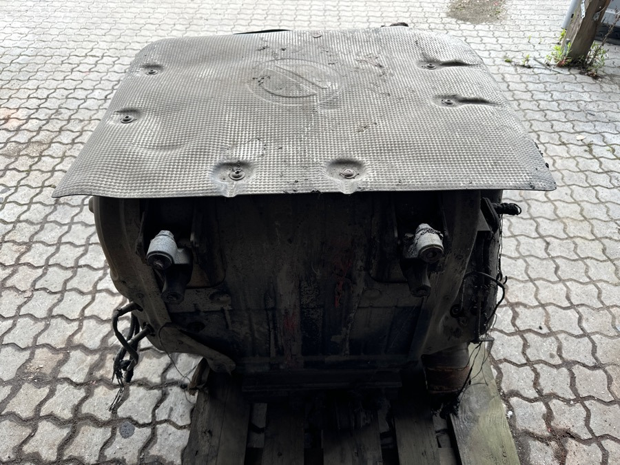 IVECO EXHAUST 5801448219 - Катализатор для Грузовиков: фото 2 IVECO EXHAUST 5801448219 - Катализатор для Грузовиков: фото 2