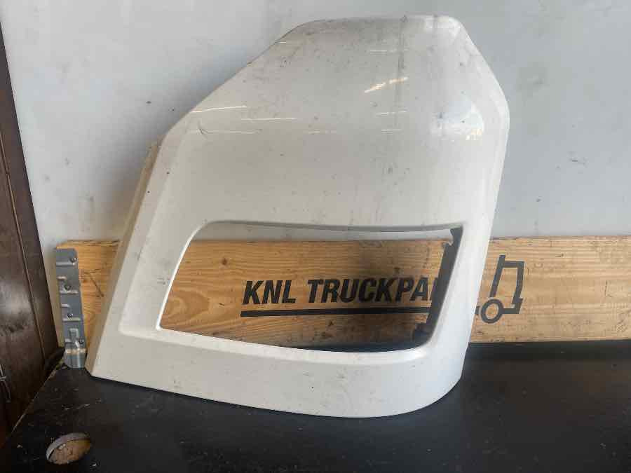 MAN BUMPER CORNER 81.41610-6751 - Кузов и экстерьер для Грузовиков: фото 1 MAN BUMPER CORNER 81.41610-6751 - Кузов и экстерьер для Грузовиков: фото 1