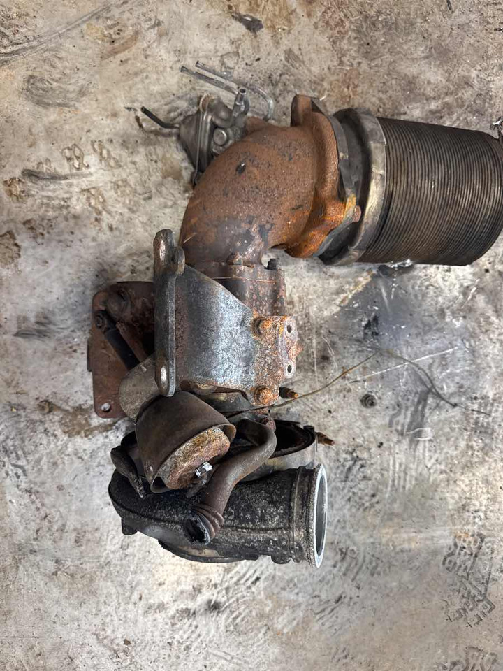 MERCEDES BUS TURBO A4710963299 - Двигатель и запчасти для Грузовиков: фото 1 MERCEDES BUS TURBO A4710963299 - Двигатель и запчасти для Грузовиков: фото 1