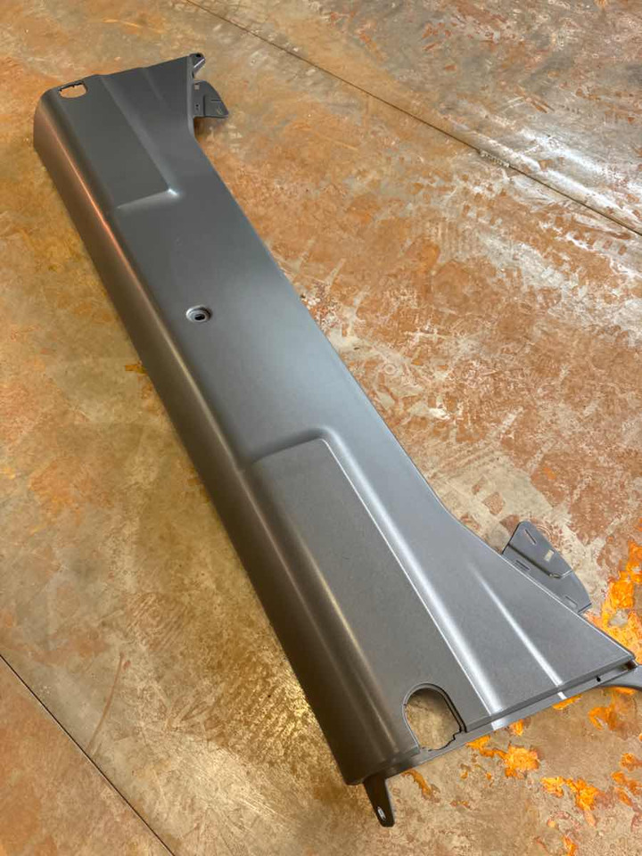 SCANIA BUMPER COVER 2311419 - Кузов и экстерьер для Грузовиков: фото 1 SCANIA BUMPER COVER 2311419 - Кузов и экстерьер для Грузовиков: фото 1