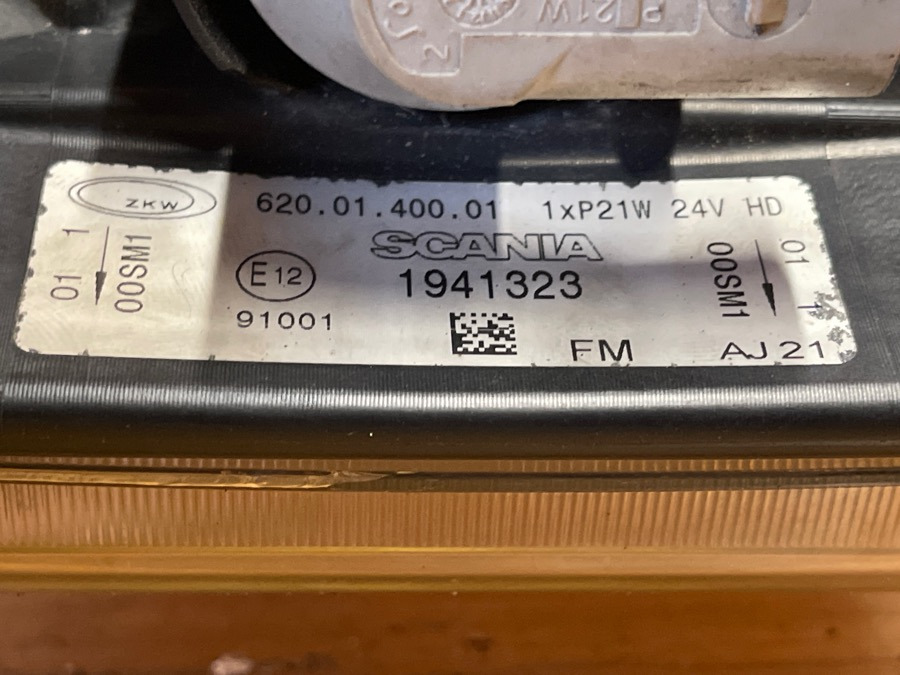 SCANIA DIRECTION INDICATOR LAMP 1941323 - Свет/ Освещение для Грузовиков: фото 2 SCANIA DIRECTION INDICATOR LAMP 1941323 - Свет/ Освещение для Грузовиков: фото 2
