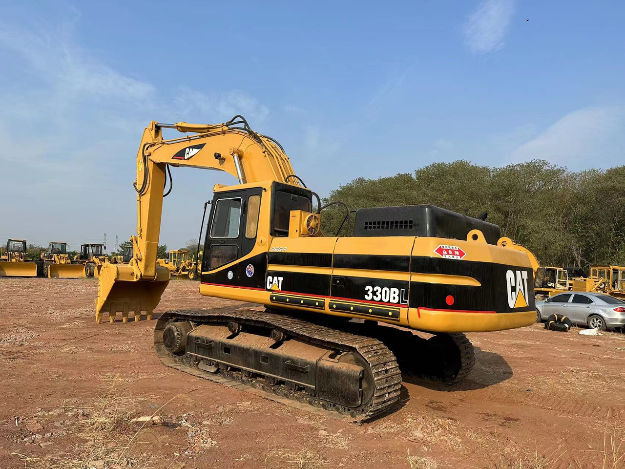 CAT 320B - Гусеничный экскаватор: фото 5 CAT 320B - Гусеничный экскаватор: фото 5