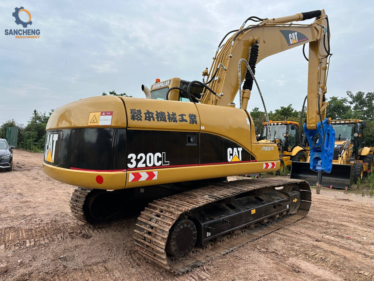 CAT 320CL - Гусеничный экскаватор: фото 2 CAT 320CL - Гусеничный экскаватор: фото 2