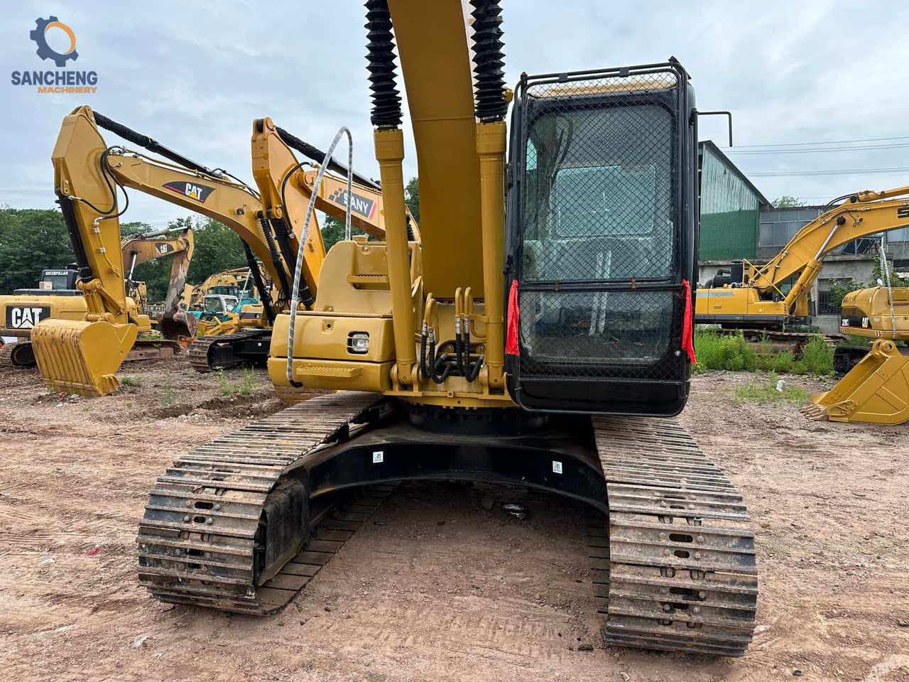 CAT 320CL - Гусеничный экскаватор: фото 5 CAT 320CL - Гусеничный экскаватор: фото 5
