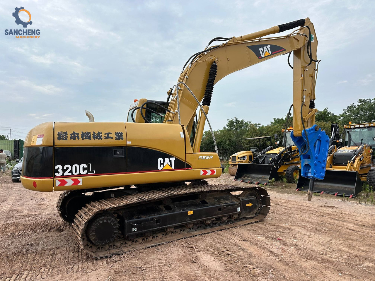 CAT 320CL crawler excavator with hammer - Гусеничный экскаватор: фото 3 CAT 320CL crawler excavator with hammer - Гусеничный экскаватор: фото 3