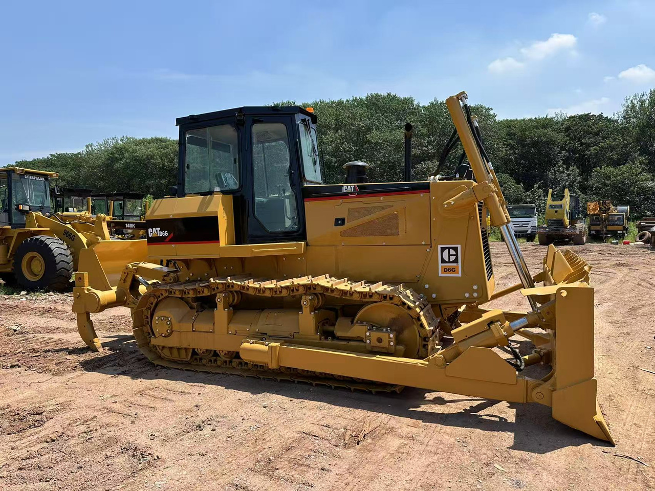 CAT D6G - Бульдозер: фото 2 CAT D6G - Бульдозер: фото 2