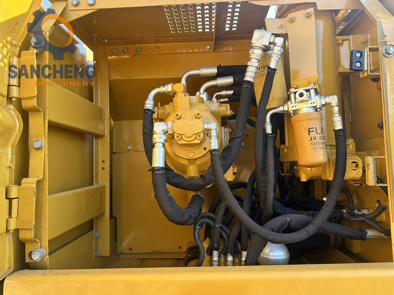 CATERPILLAR 320B excavator в лизинг CATERPILLAR 320B excavator: фото 8