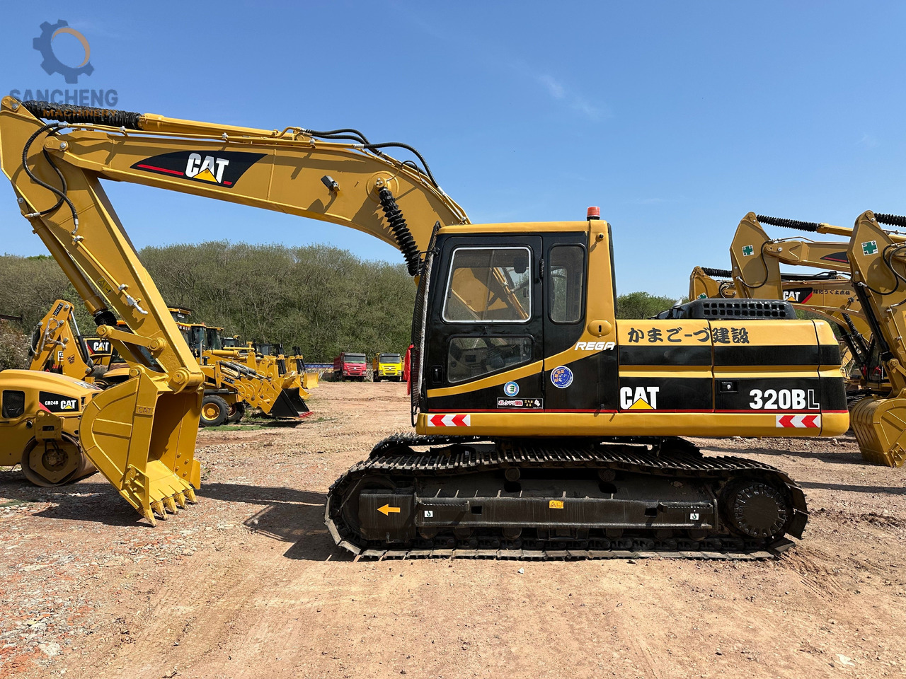 CATERPILLAR 320BL - Гусеничный экскаватор: фото 1 CATERPILLAR 320BL - Гусеничный экскаватор: фото 1