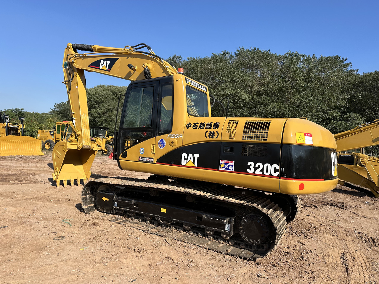 CATERPILLAR 320C - Гусеничный экскаватор: фото 4 CATERPILLAR 320C - Гусеничный экскаватор: фото 4