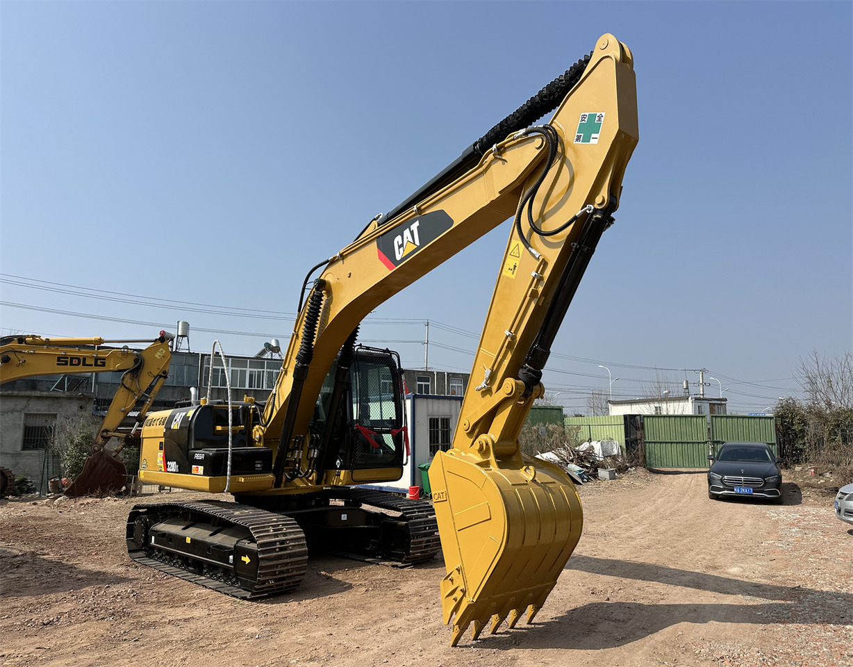 CATERPILLAR 320D2L - Гусеничный экскаватор: фото 4 CATERPILLAR 320D2L - Гусеничный экскаватор: фото 4