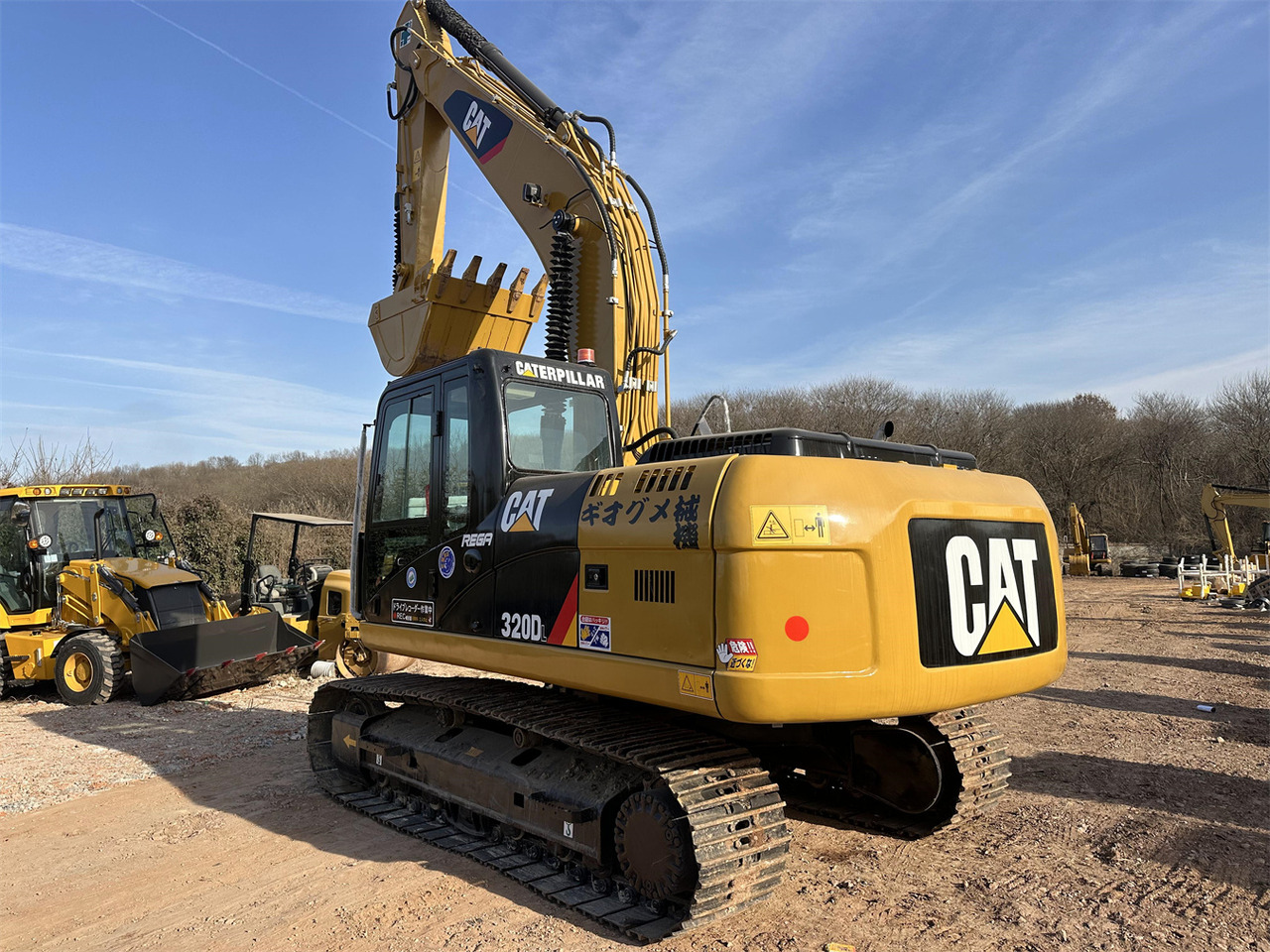 CATERPILLAR 320DL - Гусеничный экскаватор: фото 3 CATERPILLAR 320DL - Гусеничный экскаватор: фото 3