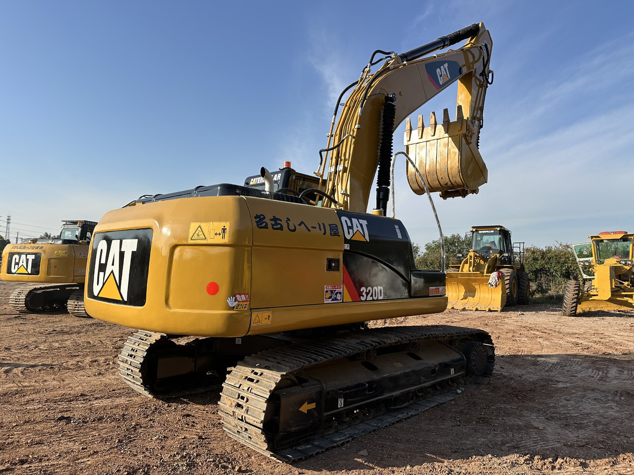 CATERPILLAR 320DL - Гусеничный экскаватор: фото 4 CATERPILLAR 320DL - Гусеничный экскаватор: фото 4