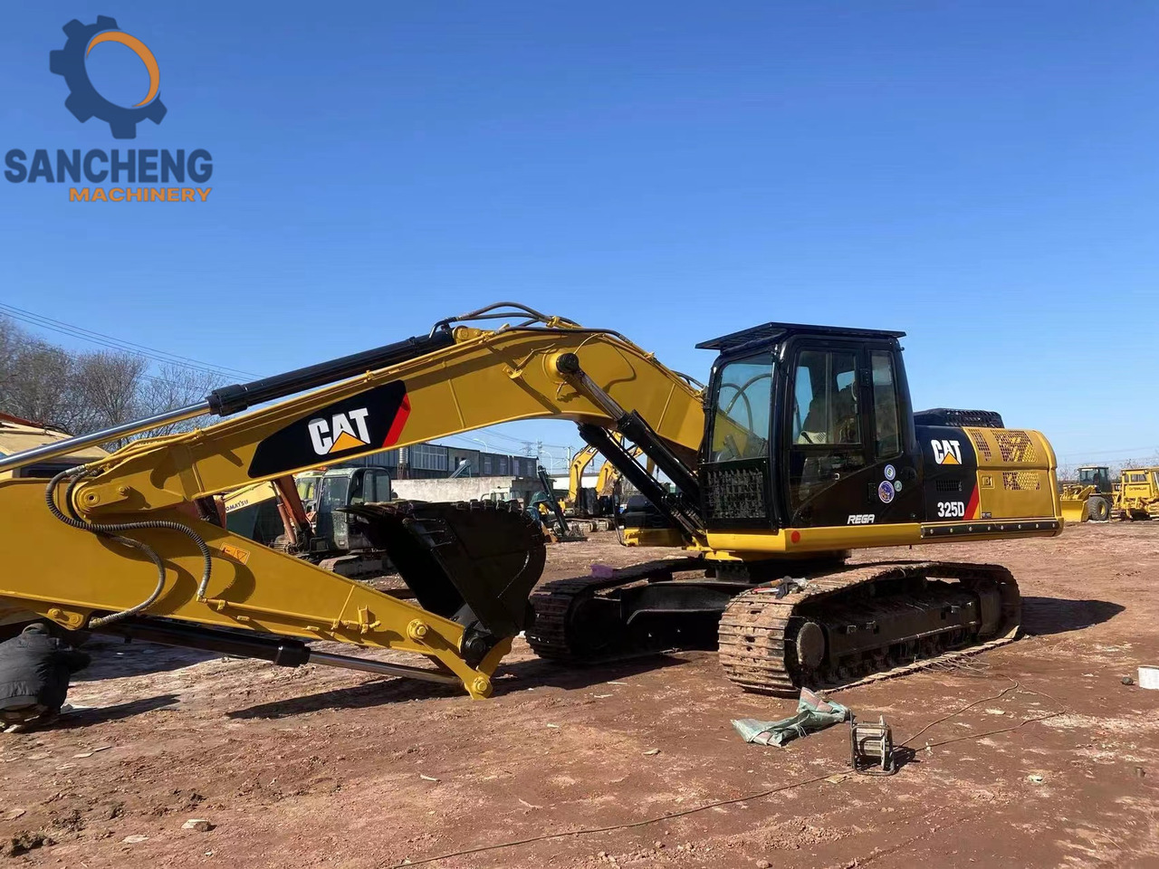 CATERPILLAR 325D - Гусеничный экскаватор: фото 3 CATERPILLAR 325D - Гусеничный экскаватор: фото 3