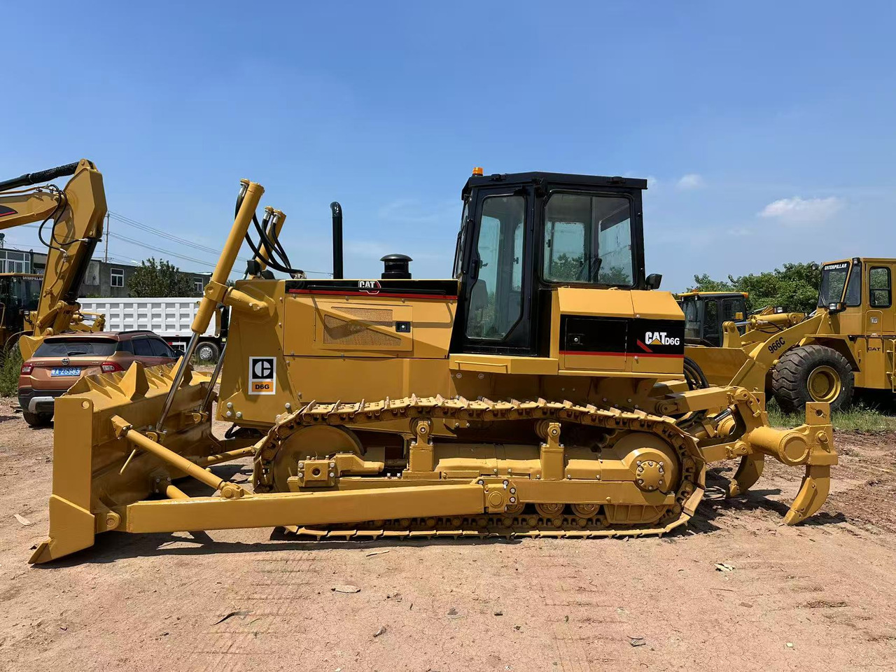 CATERPILLAR D6G - Бульдозер: фото 3 CATERPILLAR D6G - Бульдозер: фото 3