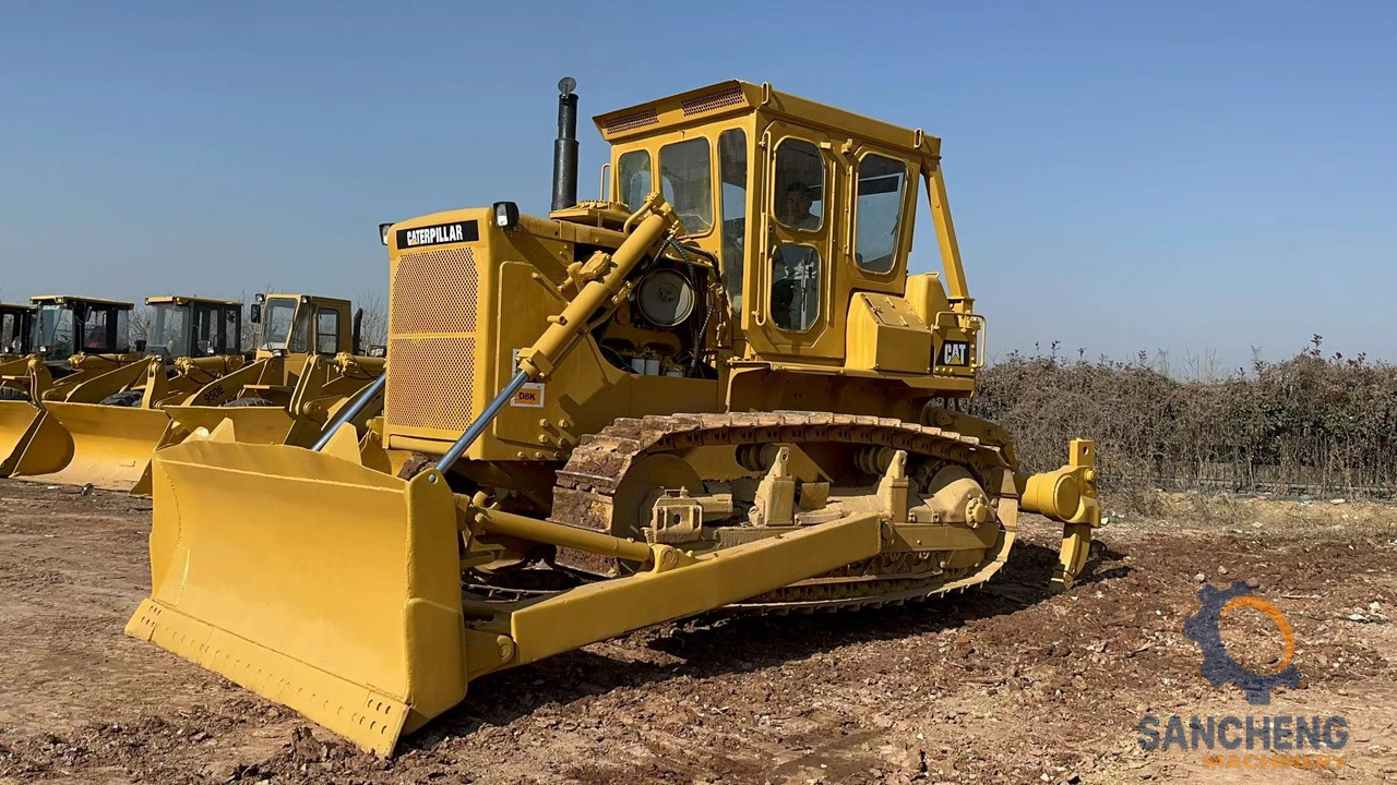 CATERPILLAR D8K - Бульдозер: фото 3 CATERPILLAR D8K - Бульдозер: фото 3