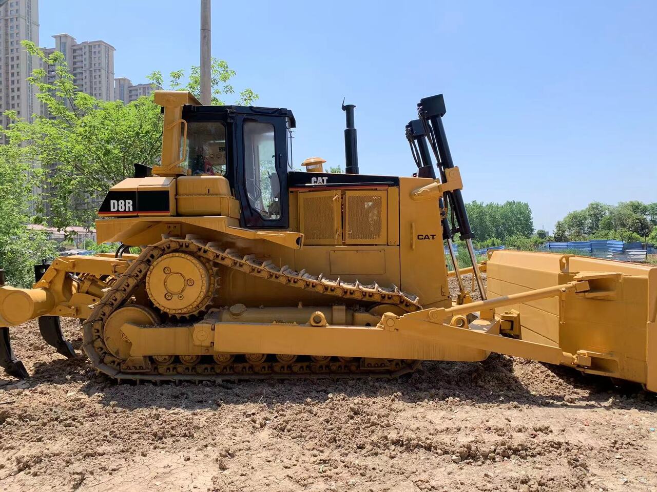 CATERPILLAR D8R - Бульдозер: фото 3 CATERPILLAR D8R - Бульдозер: фото 3