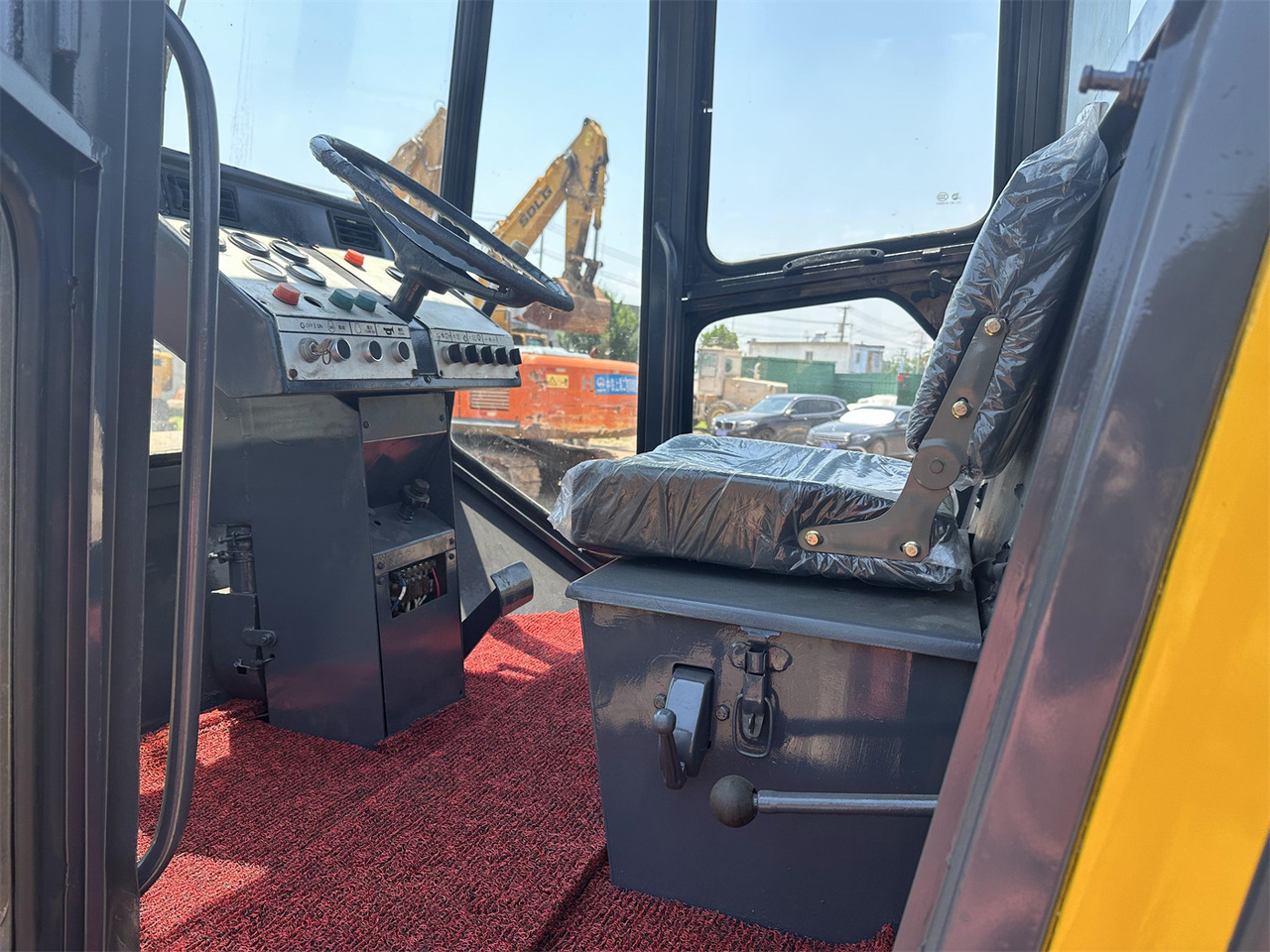 Каток DYNAPAC CA30D: фото 8