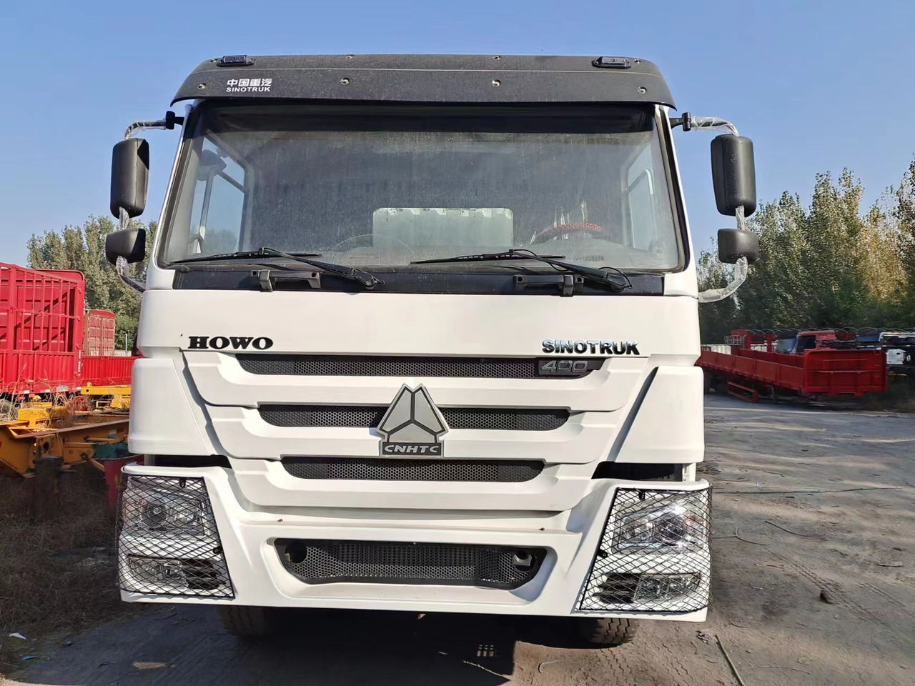 SINOTRUK 400 HOWO Box truck - Изотермический грузовик: фото 3 SINOTRUK 400 HOWO Box truck - Изотермический грузовик: фото 3