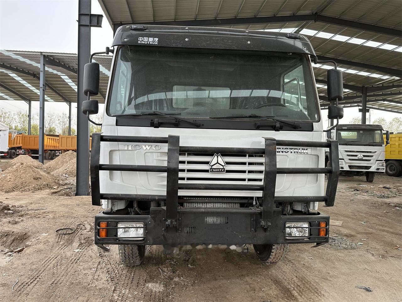 SINOTRUK HOWO 371 Dump Truck - Самосвал: фото 2 SINOTRUK HOWO 371 Dump Truck - Самосвал: фото 2