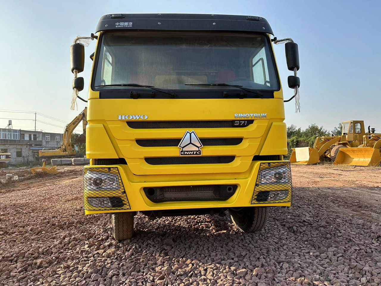 SINOTRUK HOWO 371 Dump Truck - Самосвал: фото 4 SINOTRUK HOWO 371 Dump Truck - Самосвал: фото 4