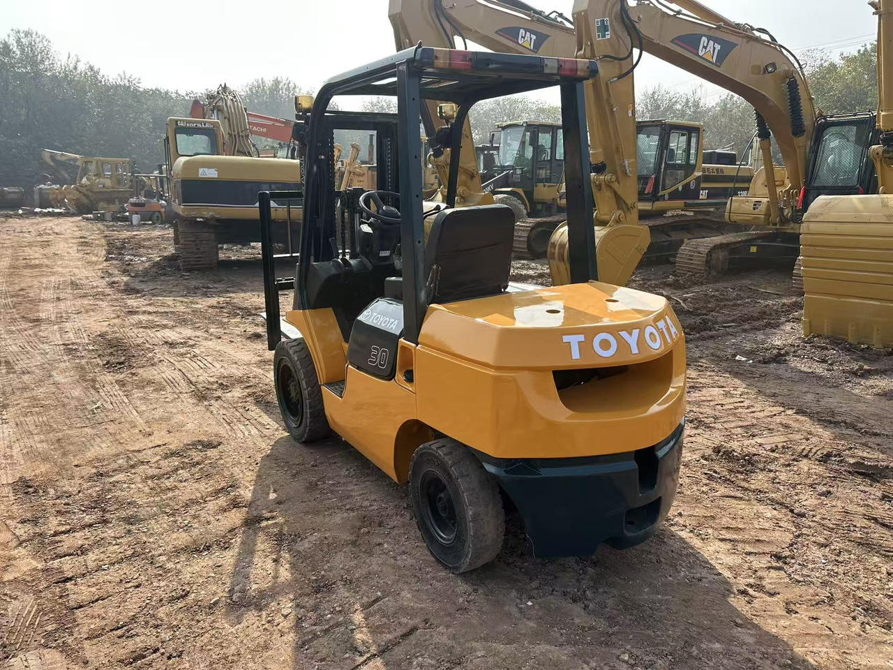 Toyota 30 - Дизельный погрузчик: фото 4 Toyota 30 - Дизельный погрузчик: фото 4