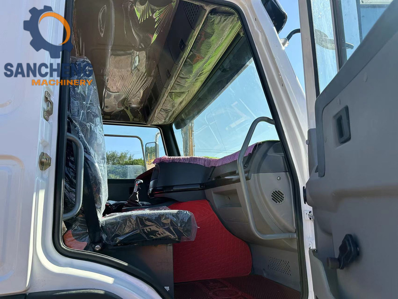 Тягач SINOTRUK HOWO Truck Head 371: фото 9 Тягач SINOTRUK HOWO Truck Head 371: фото 9