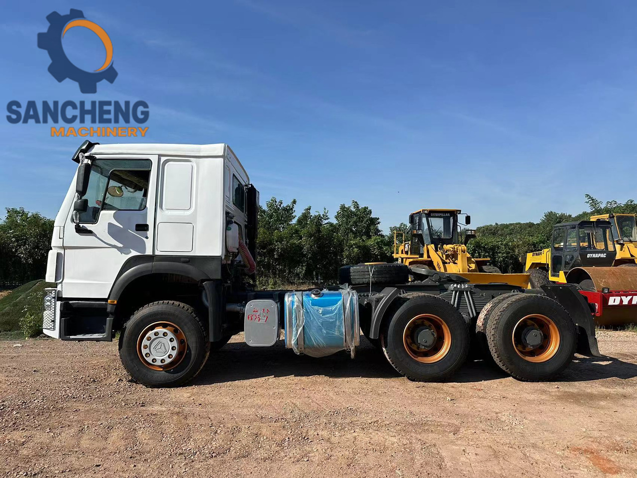 SINOTRUK HOWO Truck Head 371 - Тягач: фото 2 SINOTRUK HOWO Truck Head 371 - Тягач: фото 2