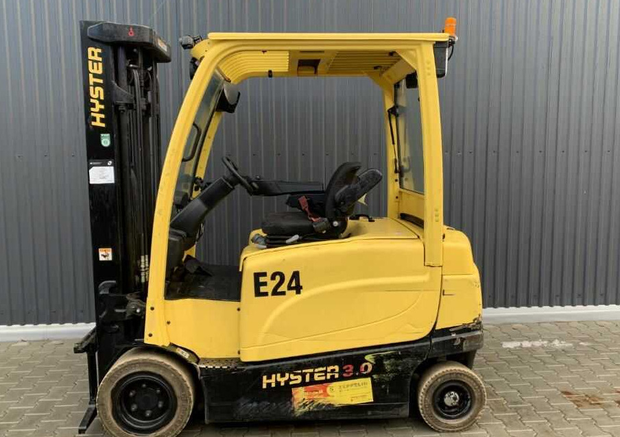 Hyster J3.0XN - Электропогрузчик: фото 1 Hyster J3.0XN - Электропогрузчик: фото 1