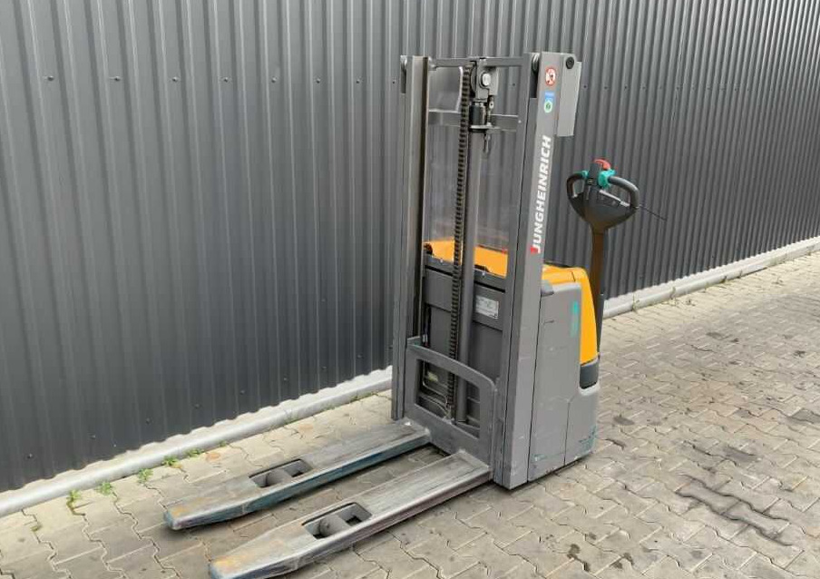 Jungheinrich EJC112 - Штабелер: фото 1 Jungheinrich EJC112 - Штабелер: фото 1