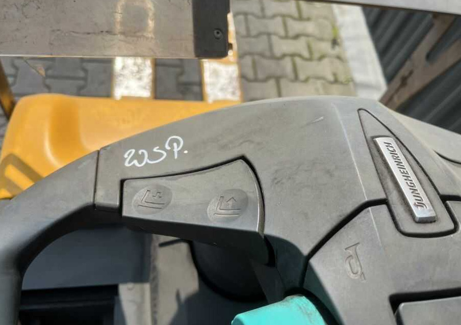 Тележка Jungheinrich ERE120: фото 8 Тележка Jungheinrich ERE120: фото 8